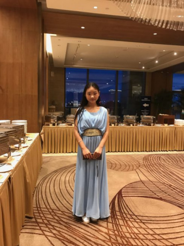 贏(yíng)在起跑線(xiàn)？中國孩子赴美留學(xué)是否越早越好？